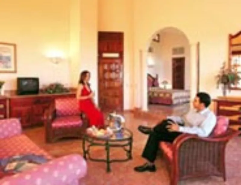 Reina Cumayasa Beach & Suites La Romana