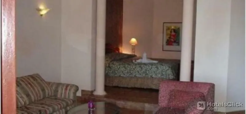 Reina Cumayasa Beach & Suites 라로마나 3*,  도미니카 공화국